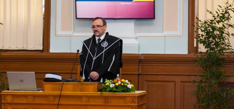 Díszdoktori címet kapott Fazakas Sándor